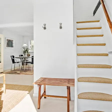 Vakantiehuis Cozy In With Kitchen Fåborg